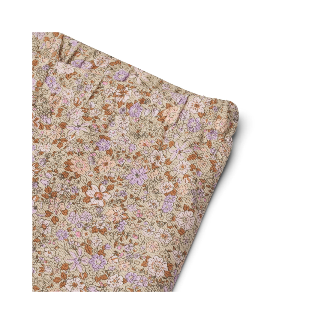 Wheat Anne shorts lilac flower meadow