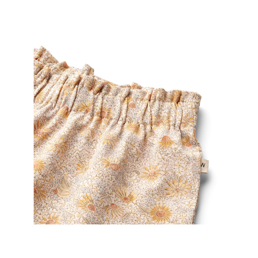 Wheat Karen shorts corneflowers
