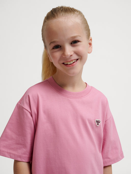 Pige med Hummel JR Loose t-shirt S/S polignac