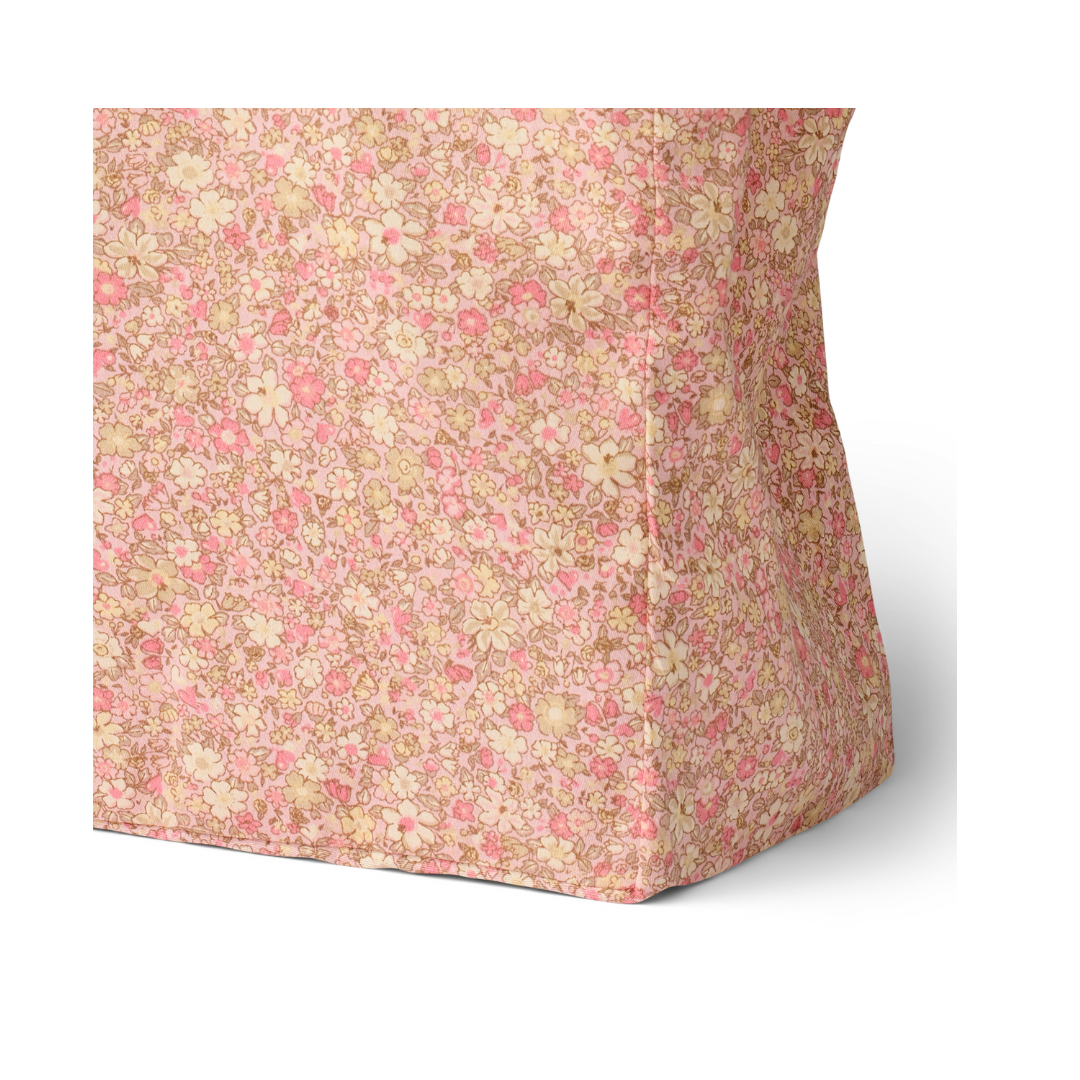 Wheat Ville shopper rose flower meadow