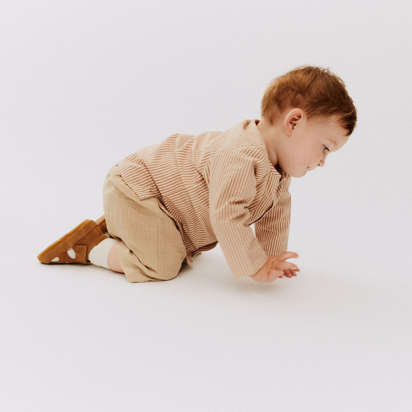 Dreng med Wheat Luca shorts soft sand