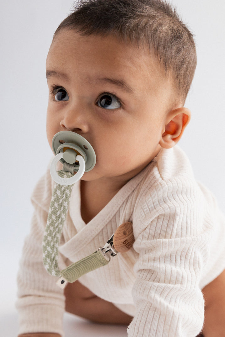Baby med BIBS Suttesnor sand/ivory