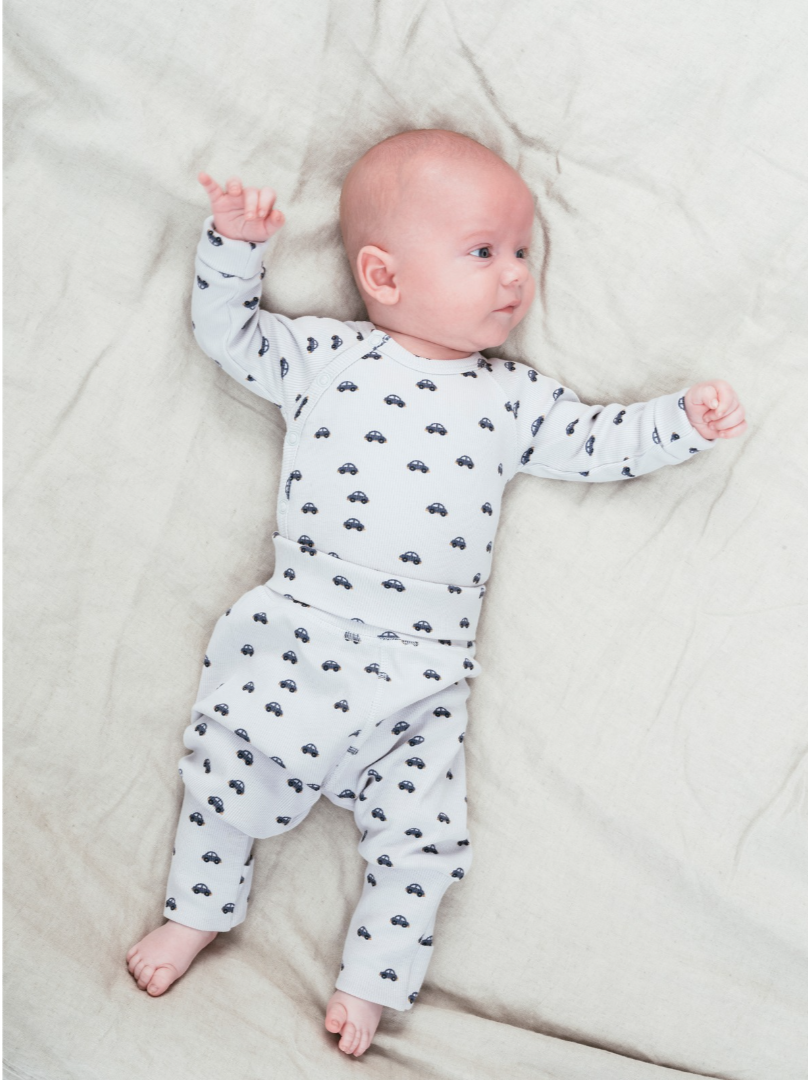 Baby med Hust & Claire Guste bukser a bit blue