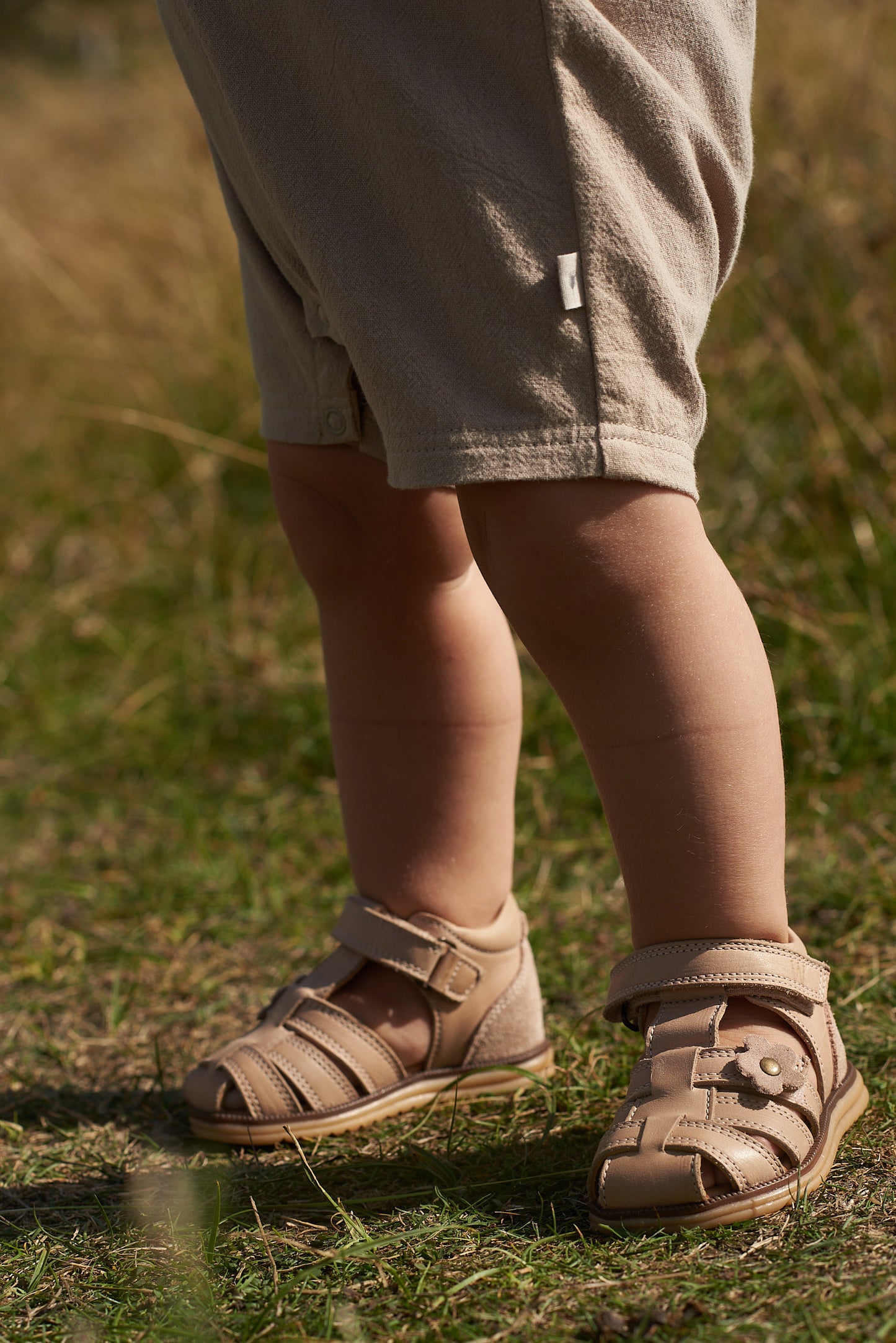 Wheat Footwear Sky flower sandal beige rose