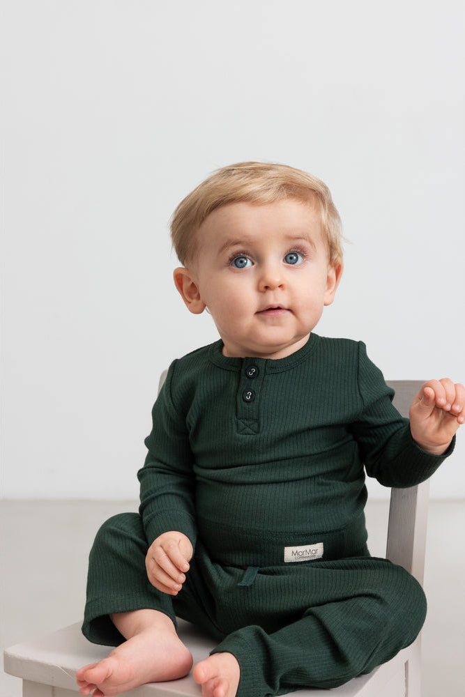 Dreng med MarMar Modal body LS dark leaf