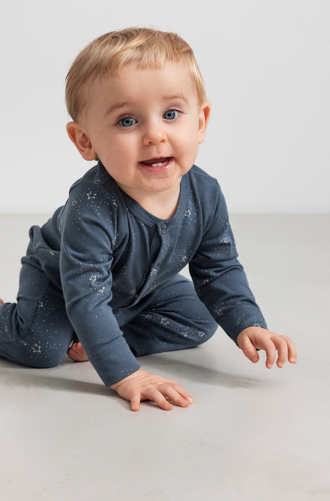 Dreng med MarMar Ruka natdragt starry night