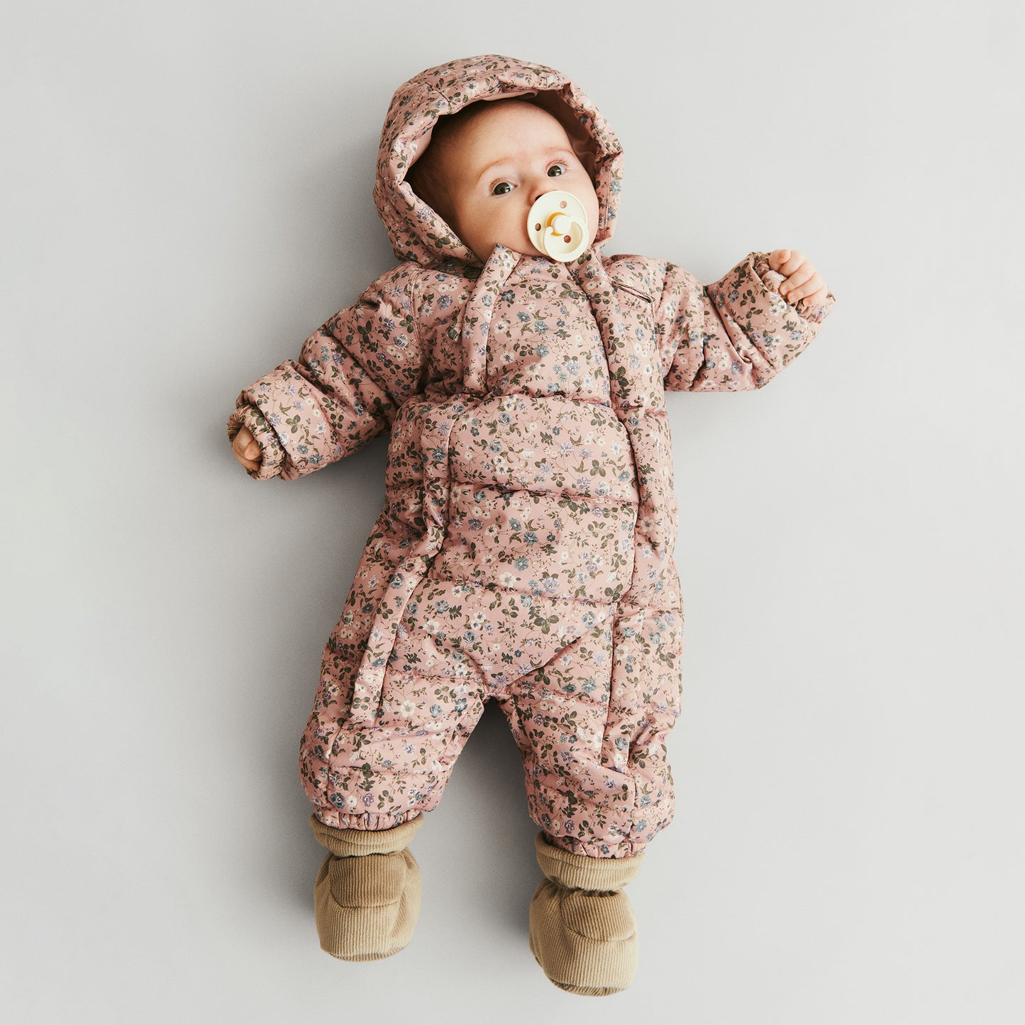 Baby med Wheat Edem puffer baby flyverdragt rose powder flowers