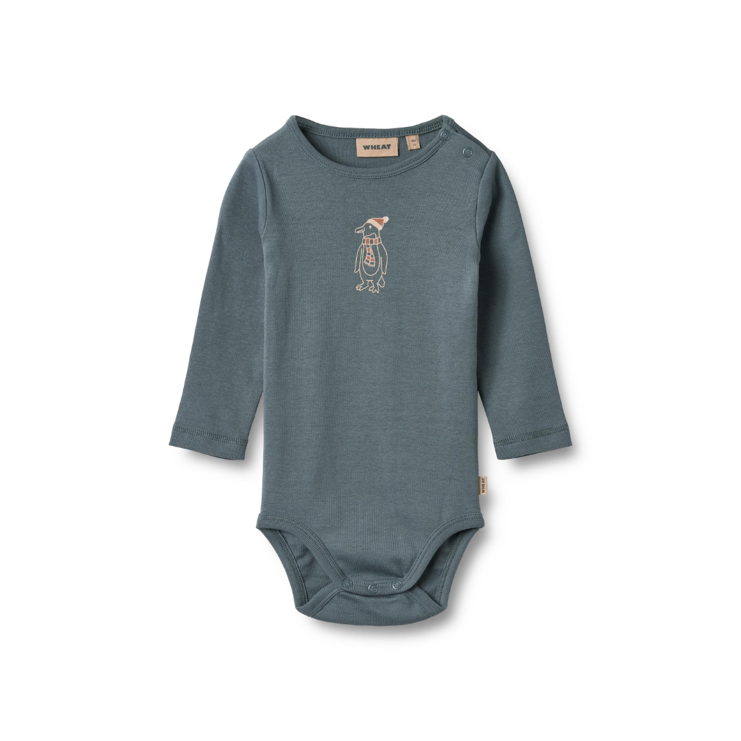 Wheat Leo body stormy weather