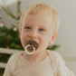 Dreng med BIBS Colour GLOW latex str. 2 dark oak