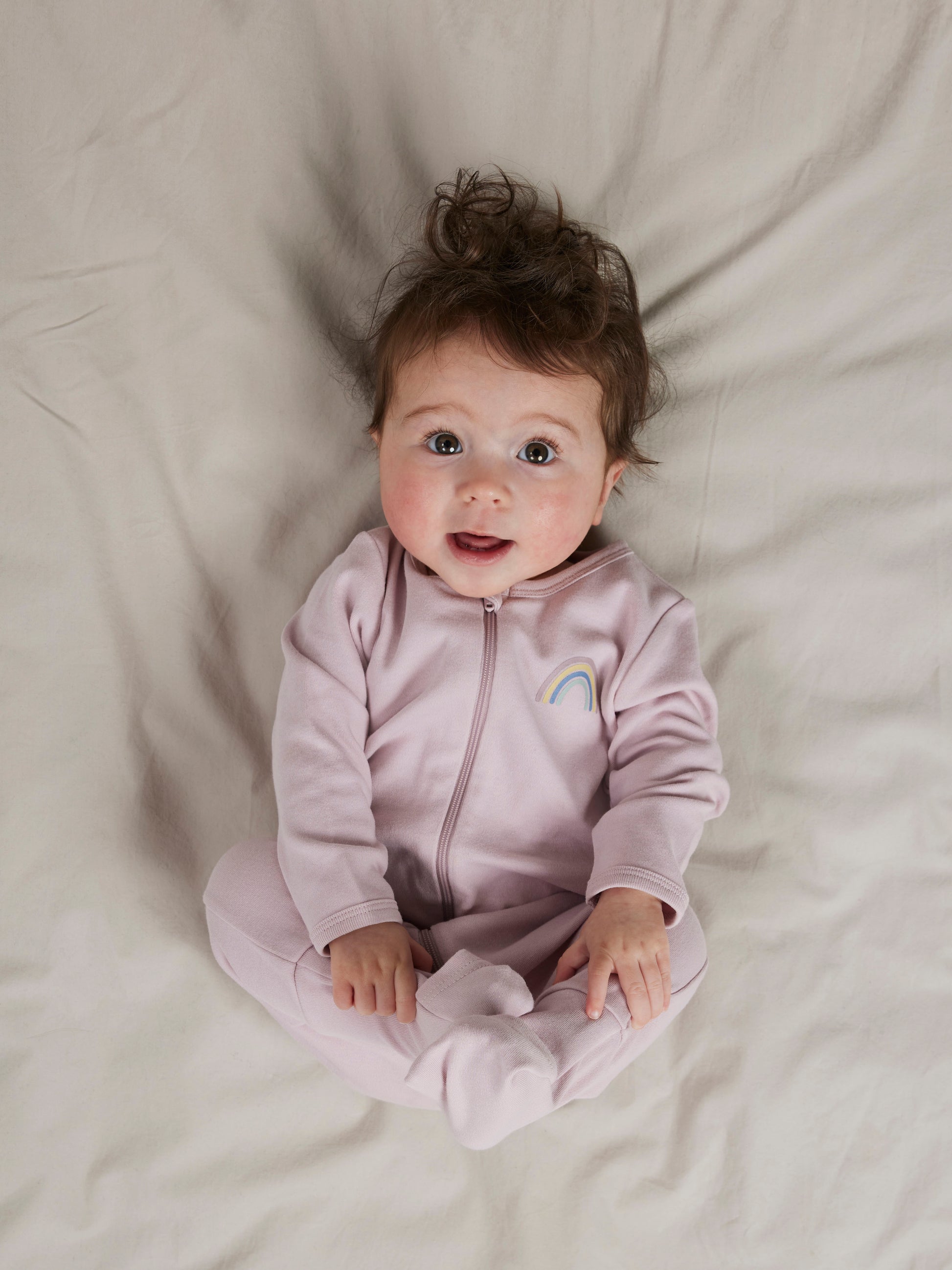 Pige med Name It 2-pak natdragt rainbow jet stream w/ burnished lilac