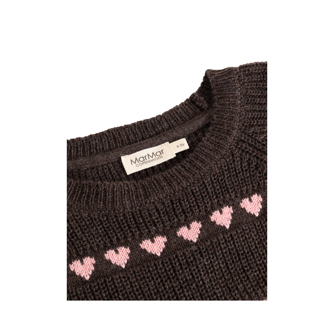 MarMar Torin strik rose frosting hearts