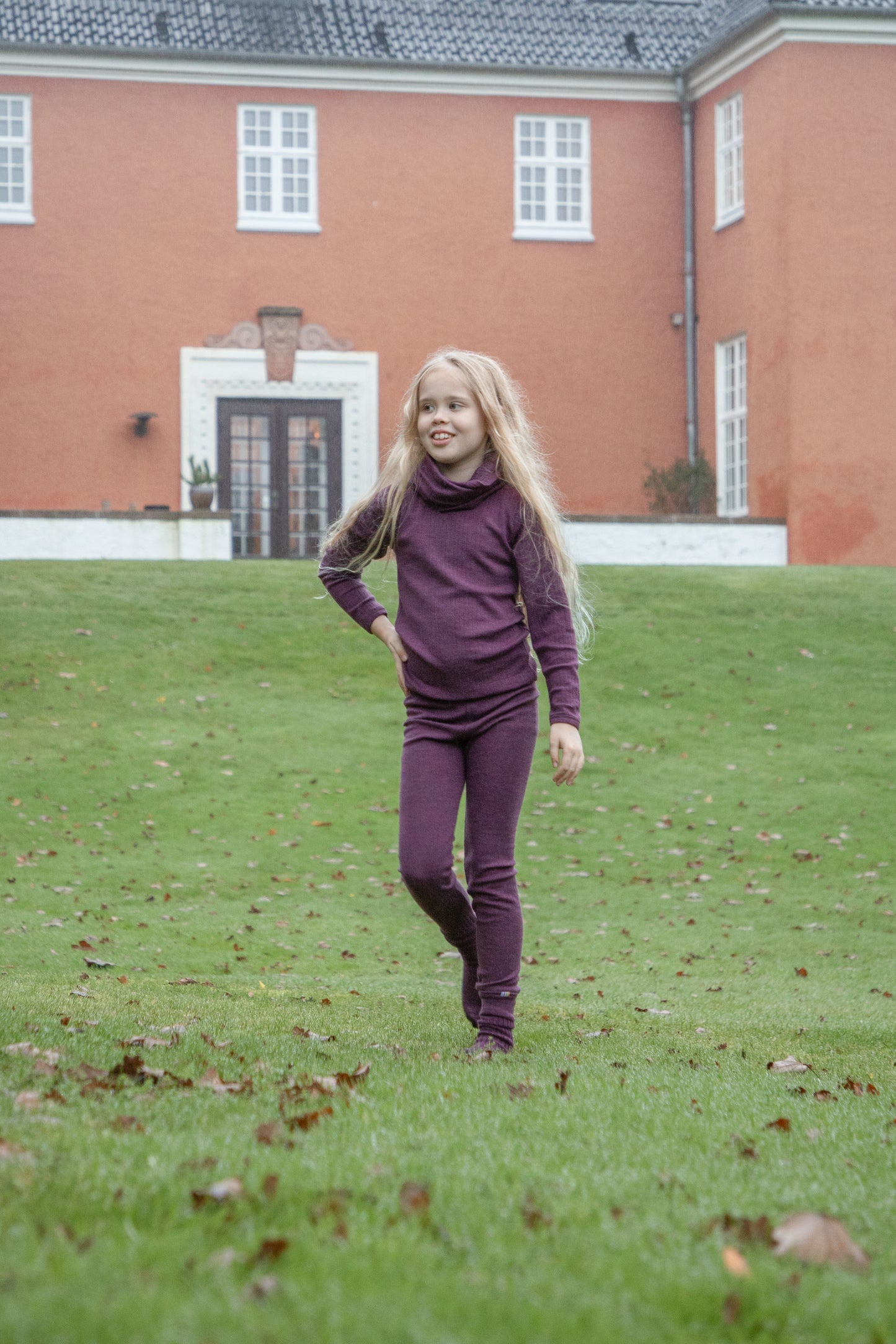 Pige med Joha Uld bluse blomme